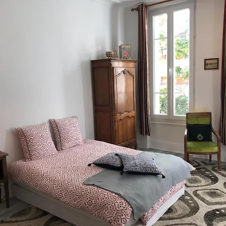 Camelia Quartier Thermal Grand Studio Au Calme Apartment *